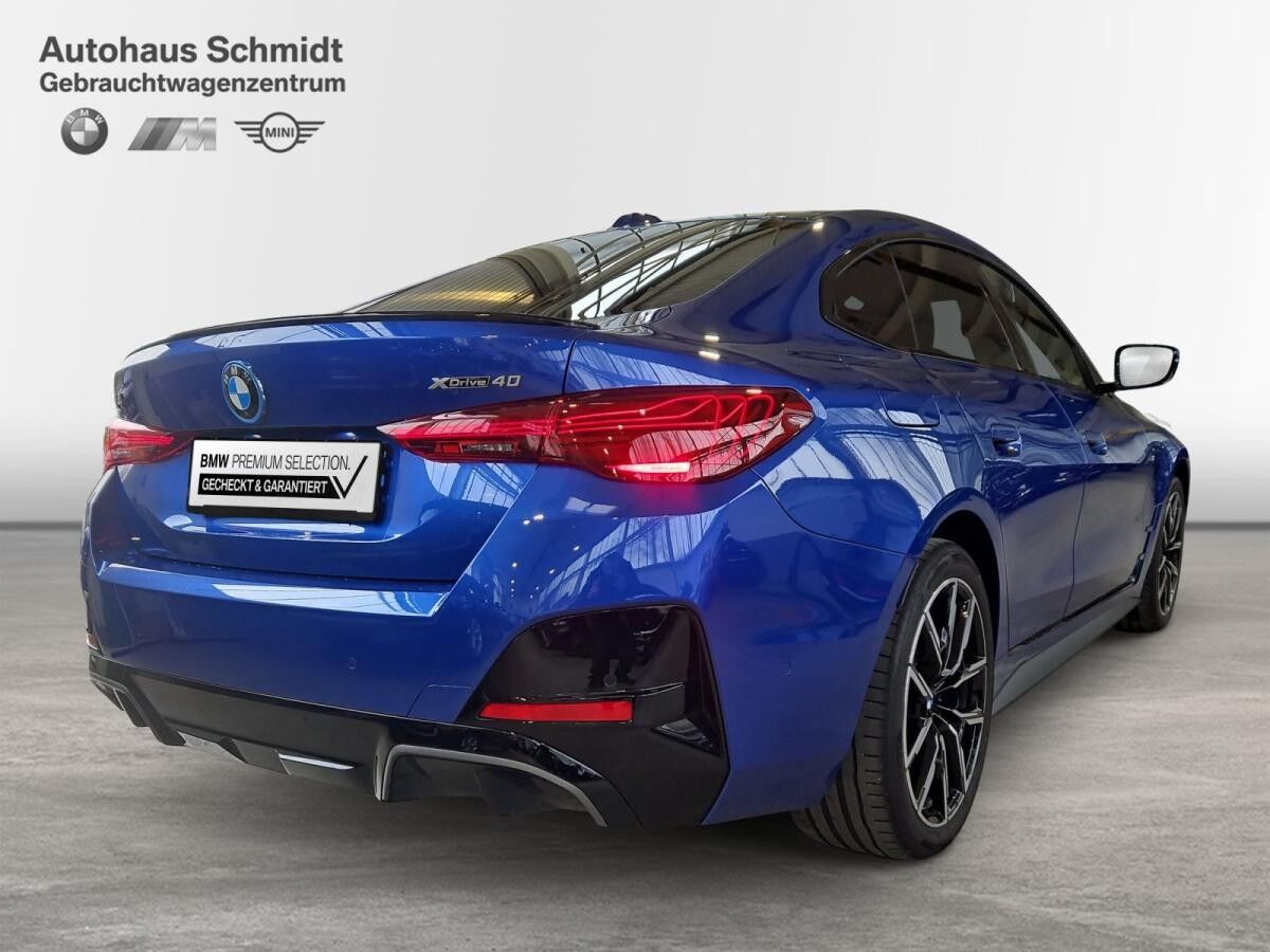 BMW i4 xDrive40 Gran Coupé 443? netto/mtl.*M Sportpaket Pro*19 *LC Prof.*HUD*AHK*H/K*DAB*Adapt.LED*Adapt. M