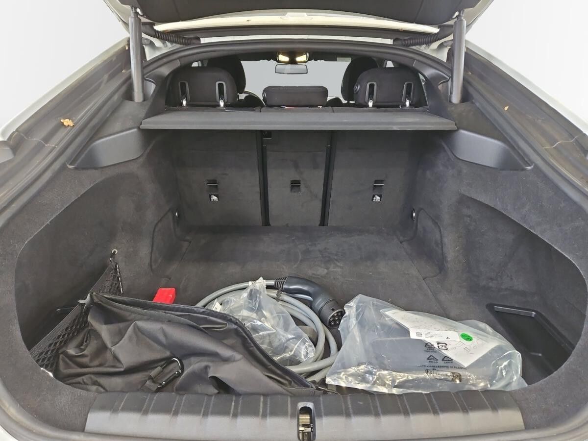 BMW i4 M50 xDrive Gran Coupé 471? netto/mtl.*M Sportpaket*LC Prof.*HUD*HiFi*DAB*LED*Adapt. M-Fahrw.*Driving