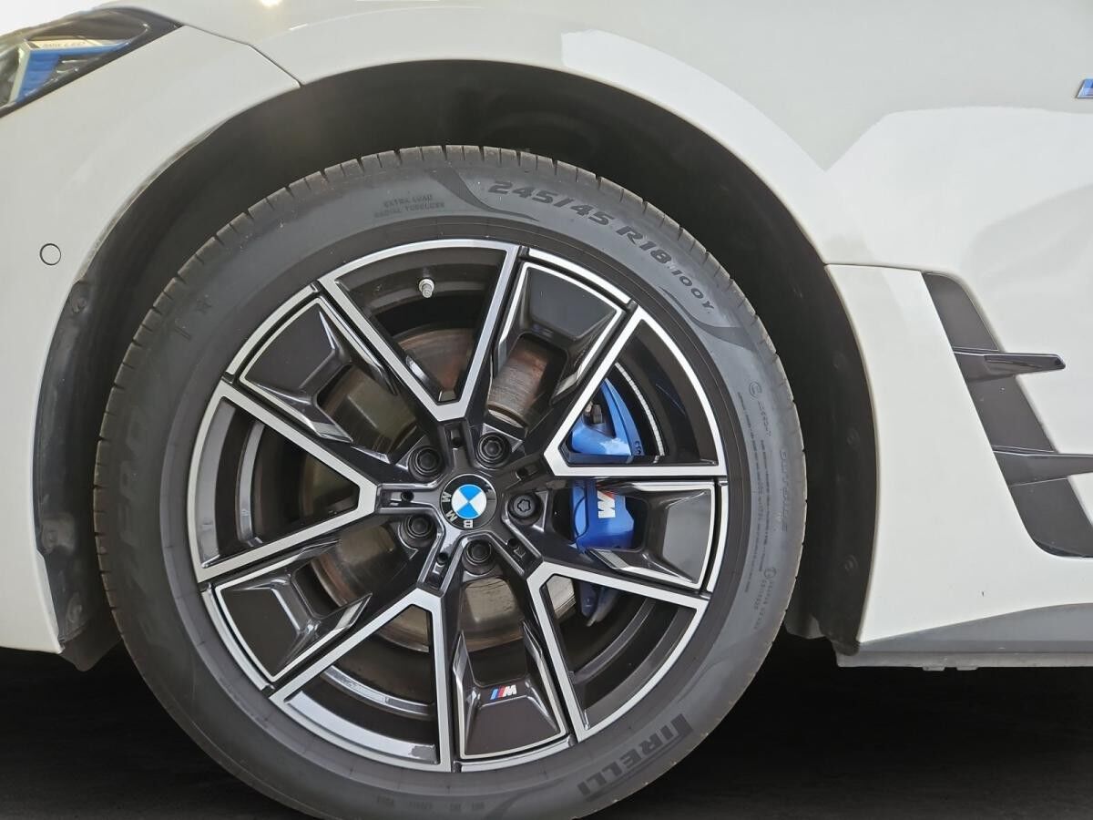 BMW i4 M50 xDrive Gran Coupé 471? netto/mtl.*M Sportpaket*LC Prof.*HUD*HiFi*DAB*LED*Adapt. M-Fahrw.*Driving