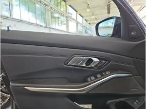 BMW M3 Competition Limousine 1.011? netto o. Anz*LC Prof.*HUD*H/K*DAB*Adapt.LED*GSD*Adapt. M-Fahrw.*Driving