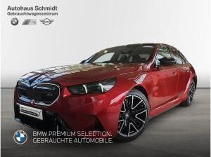 BMW M5 Limousine 1522? netto/mtl.*M Drive Prof.*LC Prof.*HUD*B&W*Pano*Driving Assist. Prof.*Parking Assist.