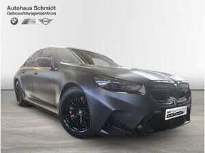 BMW M5 Limousine 1499? netto/mtl.*M Drive Prof.*LC Prof.*HUD*B&W*AHK*Adapt.LED*Driving+Parking Assist.Prof*