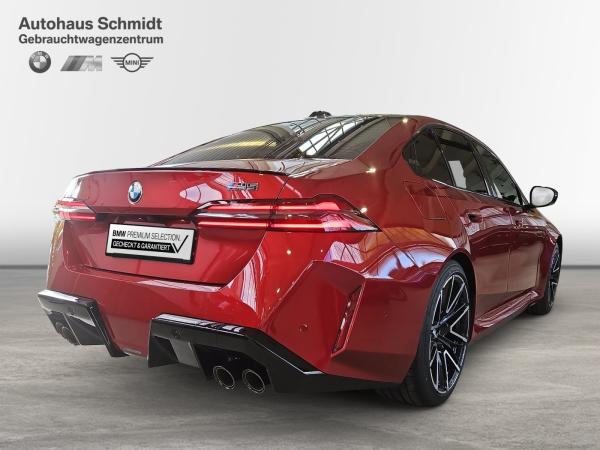BMW M5 Limousine 1358? netto/mtl.*M Drive Prof.*LC Prof.*HUD*B&W*Pano*Driving Assist. Prof.*Parking Assist.
