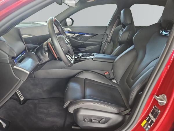 BMW M5 Limousine 1358? netto/mtl.*M Drive Prof.*LC Prof.*HUD*B&W*Pano*Driving Assist. Prof.*Parking Assist.