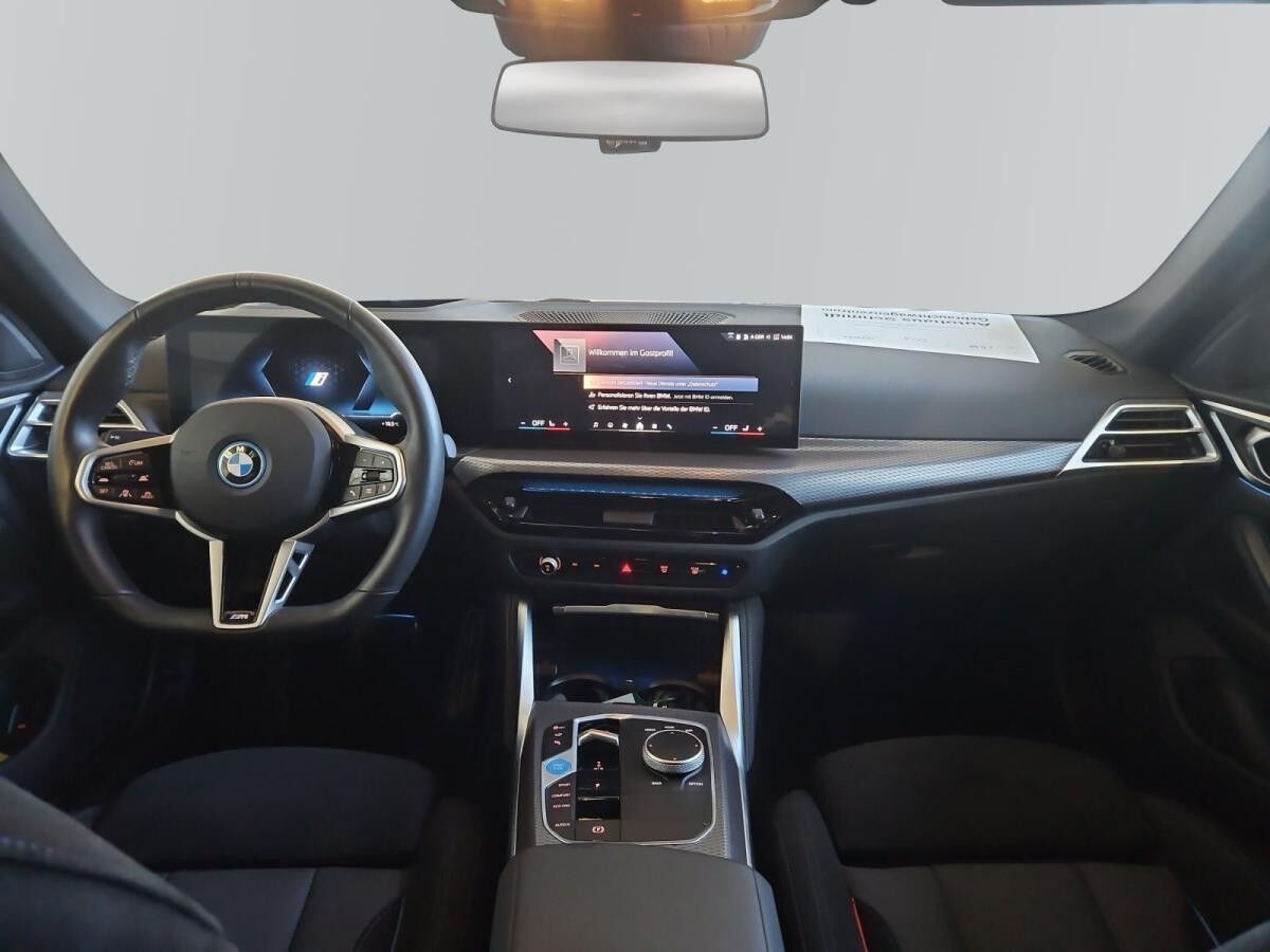 BMW i4 xDrive40 Gran Coupé 476? netto/mtl.*M Sportpaket*LC Prof.*HUD*HiFi*DAB*GSD*Adapt. M-Fahrw.*Adapt.LED