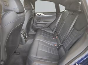 BMW i4 xDrive40 Gran Coupé 494? netto/mtl.*M Sportpaket*19 *LC Prof.*HUD*HiFi*AHK*Driving Assist.Prof.*Park