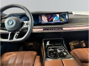 BMW i7 xDrive60 Limousine 655? netto/mtl.*M Sportpaket*Sky-Lounge*IconicGlow*DrivAProf*ParkAProf*Head-Up*Ma