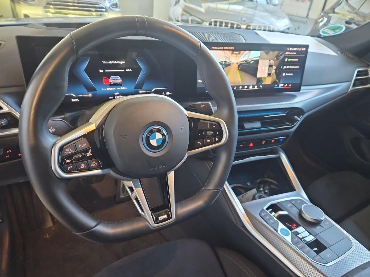 BMW i4 xDrive40 Gran Coupé 476? netto/mtl.*M Sportpaket*LC Prof.*HUD*HiFi*DAB*GSD*Adapt. M-Fahrw.*Adapt.LED