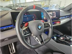 BMW M5 Limousine 1522? netto/mtl.*M Drive Prof.*LC Prof.*HUD*B&W*Pano*Driving Assist. Prof.*Parking Assist.