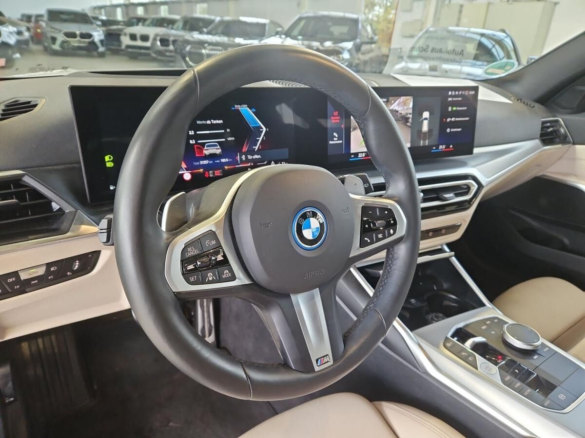 BMW 330 330e xDrive Touring*319? netto*M Sportpaket*HiFi*Memory*Head-Up*DrivAProf*Komfortzg*LED*DAB*