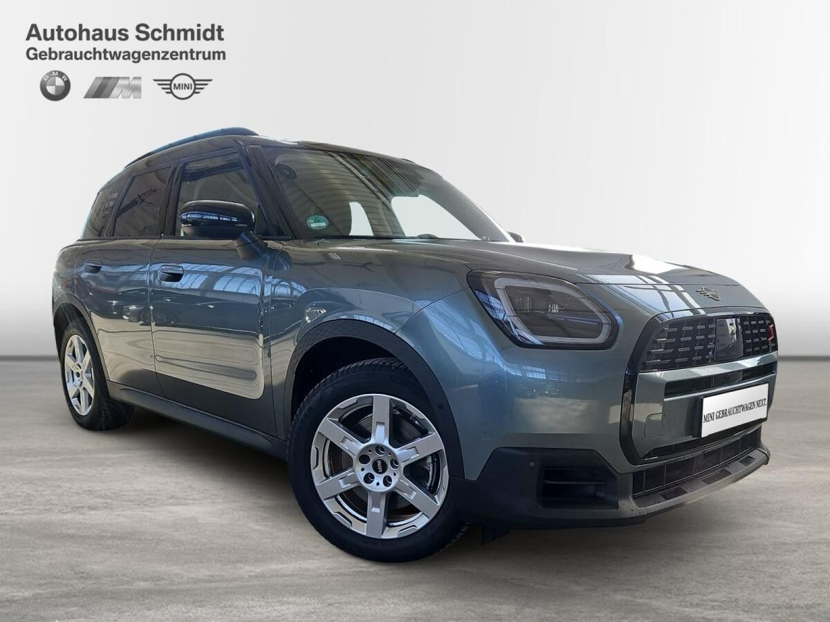 MINI Countryman S ALL4 *Classic Trim*Navi*HUD*DAB*LED*Pano*AHK*Paket M+*Driving+Parking Assist.*