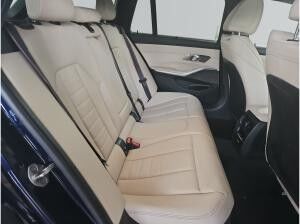 BMW 330 330e xDrive Touring 336? netto/mtl.*M Sportpaket Pro*H&K Surround*Pano*AHK*Head-Up*DriveAProf*ParkAP