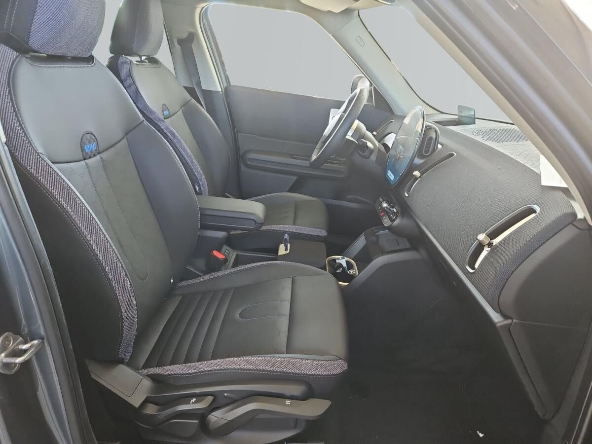 MINI Countryman S ALL4 *Classic Trim*Navi*HUD*DAB*LED*Pano*AHK*Paket M+*Driving+Parking Assist.*