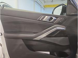 BMW X6 xDrive40d 847? netto/mtl.*M Sportpaket Pro*22 *LC Prof.*HUD*H/K*AHK*Pano*Adapt.LED*Adapt.M-Fahrw.*Ic