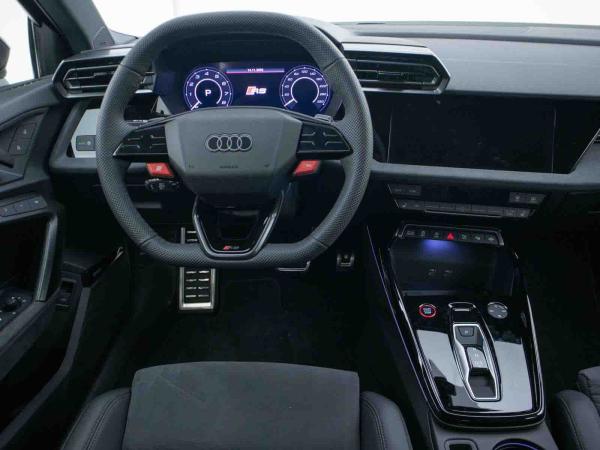 Audi RS3 RS 3 Sportback TFSI QUA S-TRO*MATRIX*HUD*