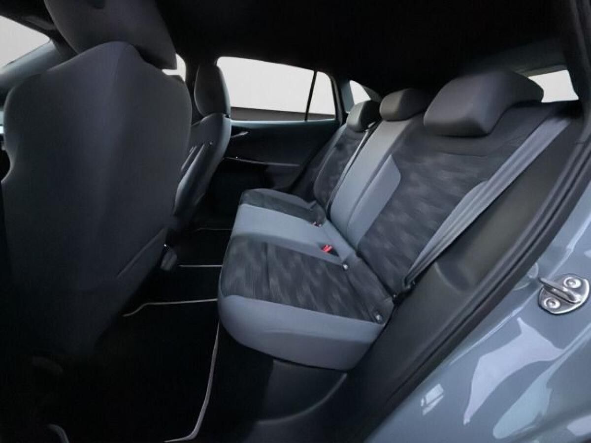 Volkswagen ID.4 Pro Performance 82kWh NAVI SHZ WÄRMEPUMPE