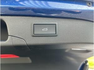 Volkswagen Passat Variant R-Line 1.5 TSI e-Hybrid PANO AHK 5J. GARANTIE Volkswagen Passat Variant R-Line 1.5 TSI e-Hybrid PANO AHK 5J. GARANTIE