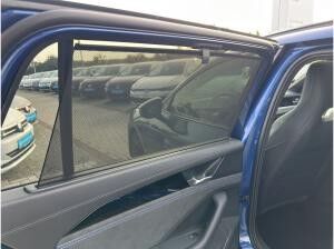 Volkswagen Passat Variant R-Line 1.5 TSI e-Hybrid PANO AHK 5J. GARANTIE Volkswagen Passat Variant R-Line 1.5 TSI e-Hybrid PANO AHK 5J. GARANTIE