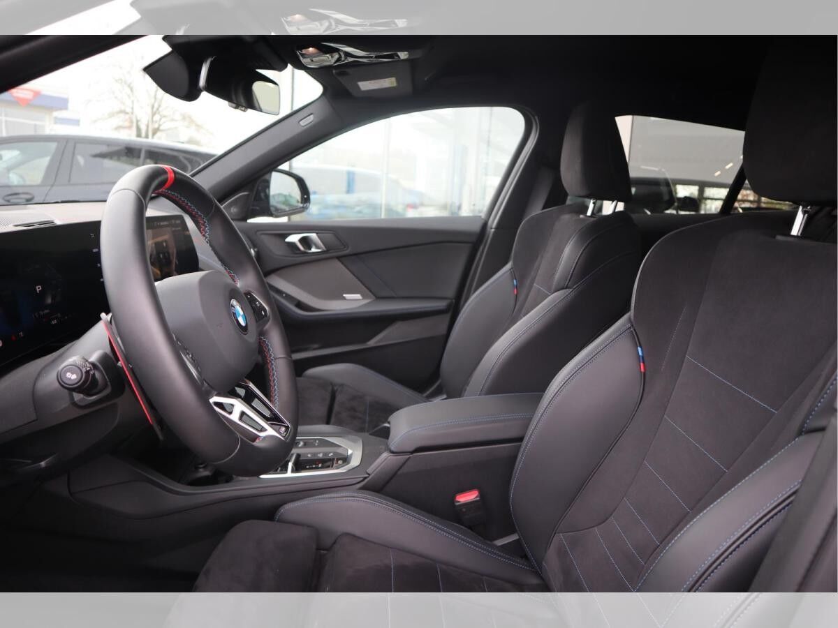 BMW 135 M xDrive/AHK/360°/Head-Up/DrivingAss.Plus/Lenkradhzg.