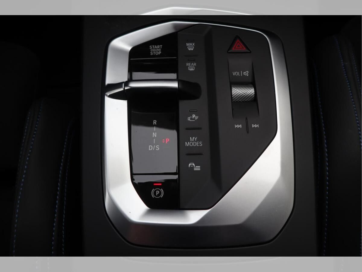 BMW 135 M xDrive/AHK/360°/Head-Up/DrivingAss.Plus/Lenkradhzg.