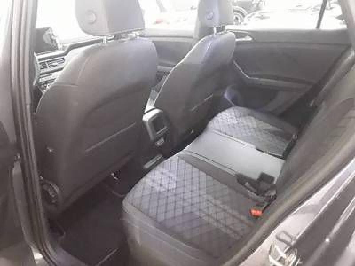 Volkswagen T-Cross R-Line 1.5 TSI 110kW DSG - Rear View Matrix-LED IQ.Drive AHK Navi LM SHZ Digital Cockpit DAB CarPlay