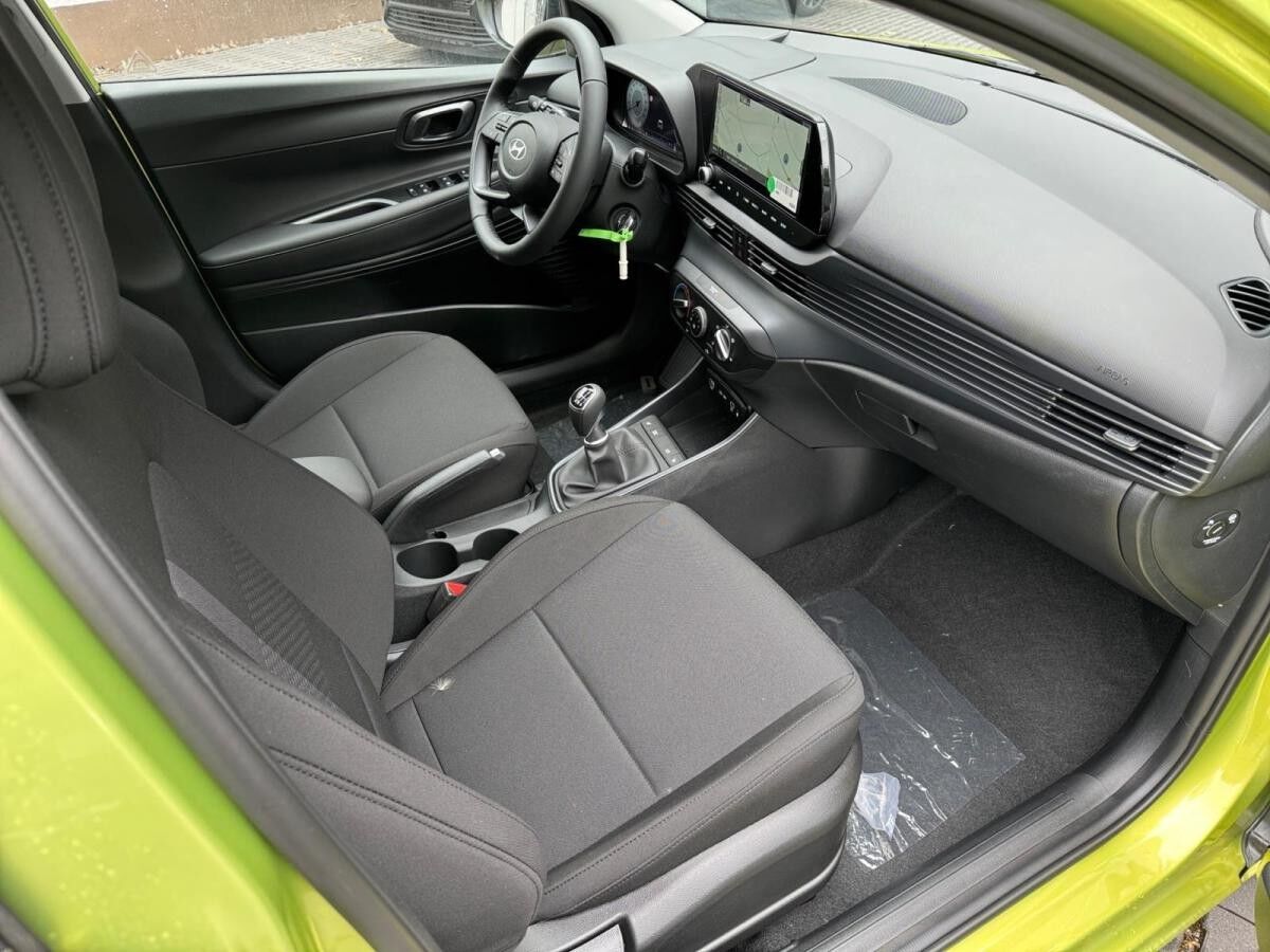Hyundai i20 FL (MY25) 1.0 T-GDI 100 PS Trend, Lichtpaket