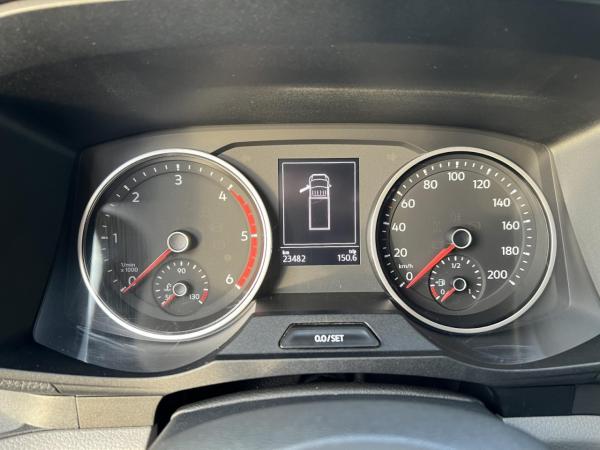 Volkswagen Crafter Pritsche 35 2.0 TDI NAVI+CARPLAY+TEMPOMAT