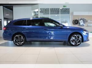 Skoda Superb Combi Sportline 2,0 TDI 142 kW DSG 4*4