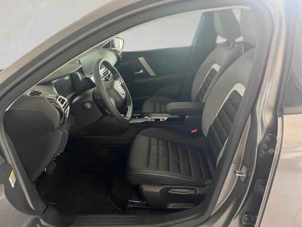 Citroën C4 Hybrid 145 ë-DCS6 Max / Gewerbedeal