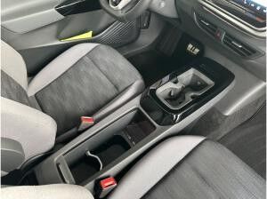 Volkswagen ID.4 Pure Performance (170 PS) AHK NAVI MATIRX ACC PDC