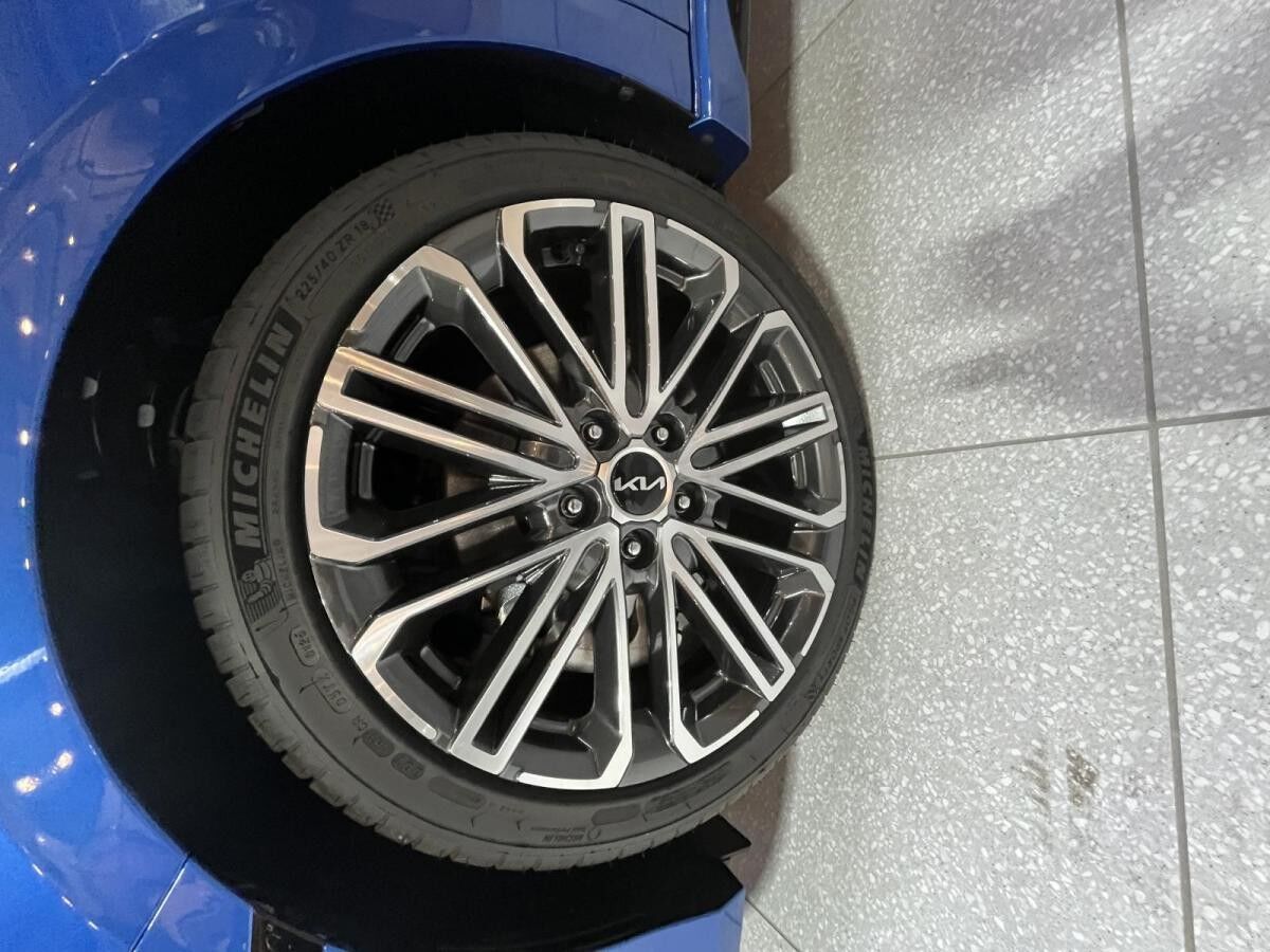 Kia Ceed 1.5 T-GDI GT-line 140 DCT Technik Performance