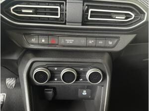 Dacia Sandero Expression TCe 90 CVT *NAVI*SHZ*KAMERA*