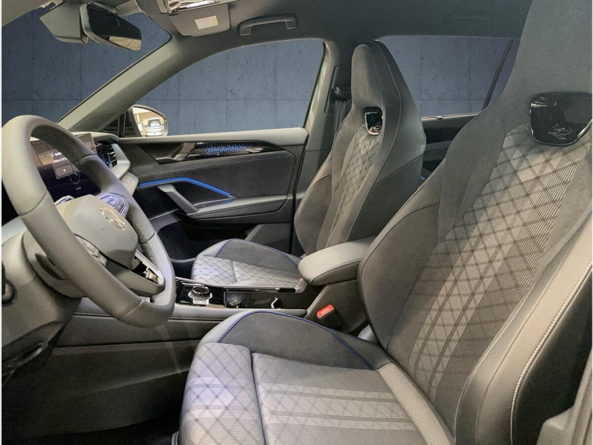 Volkswagen Tayron R-Line Black Style Hybrid DSG