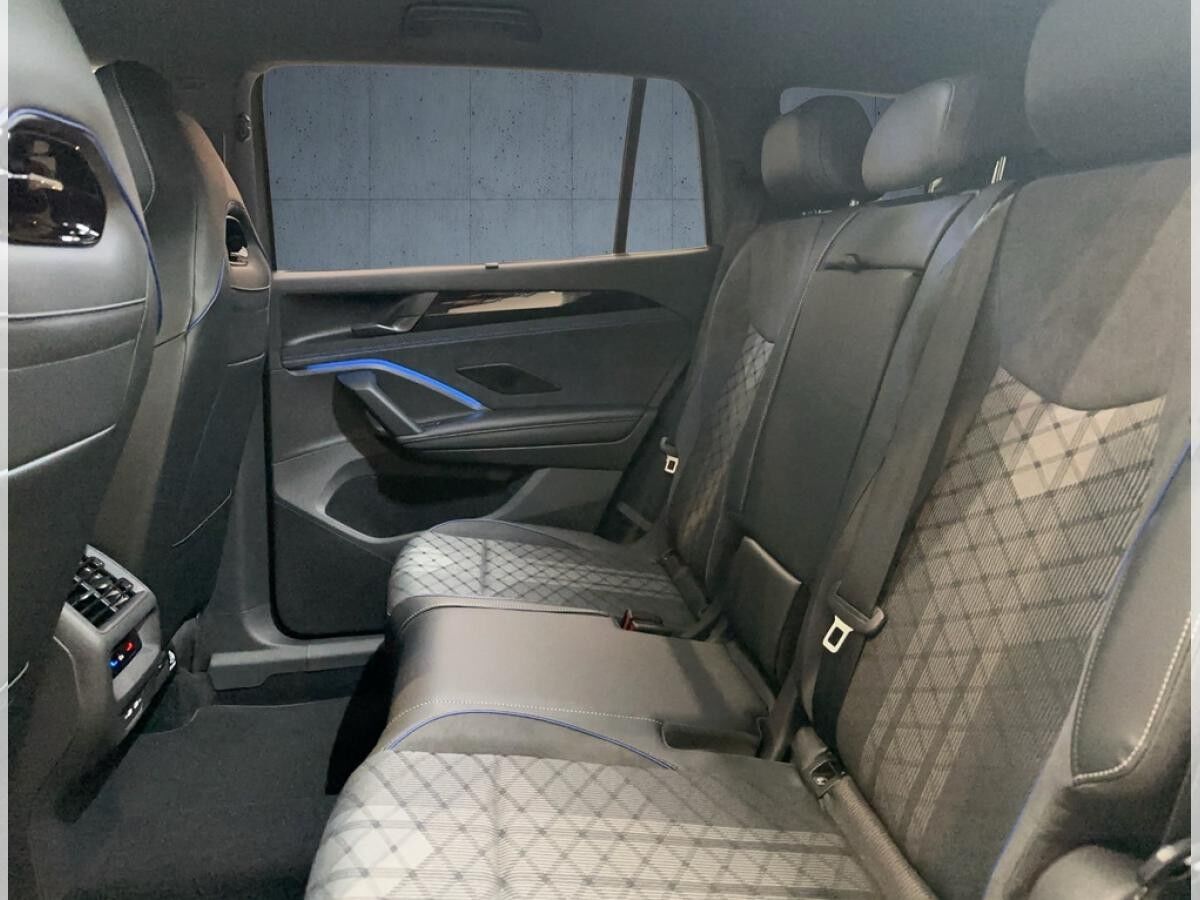 Volkswagen Tayron R-Line Black Style Hybrid DSG