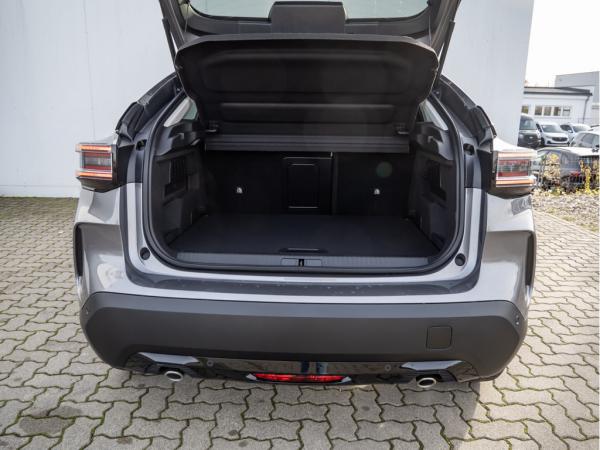 Citroën C4 Lim. 1.2 Max 130 Schiebedach SHZ NAVI ACC LED