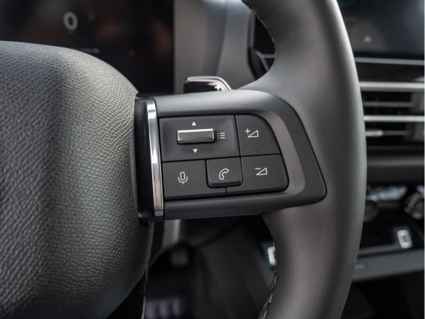 Citroën C4 Lim. 1.2 Max 130 Schiebedach SHZ NAVI ACC LED