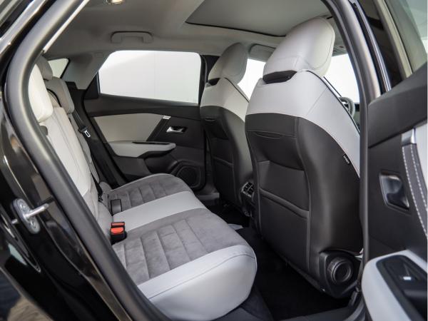 Citroën C4 Lim. 1.2 Max 145 mHEV Schiebedach SHZ ACC LED