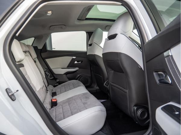 Citroën C4 1.2 Max 130 SHZ KAMERA SSD NAVI ACCGanzjahresreifen