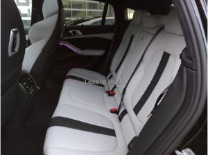 BMW X6 M Competition + Panorama-Glasdach +Soft-Close