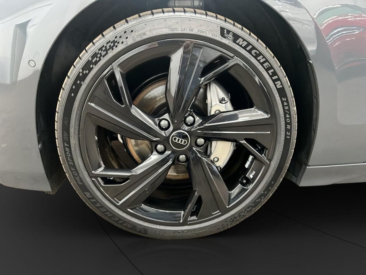 Audi A6 e-tron A6 Avant e-tron performance Pano LED LM 21" B&O Wärmepumpe