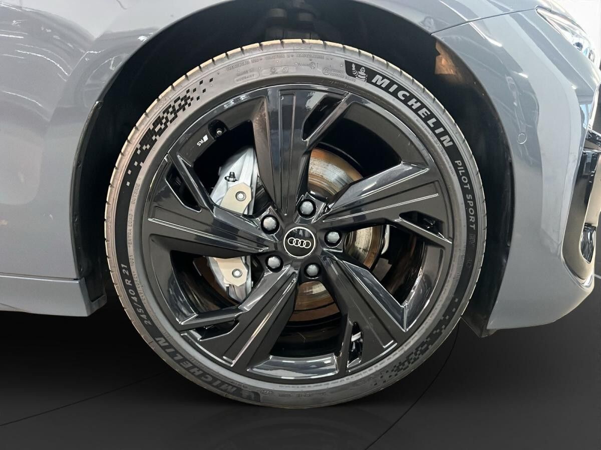 Audi A6 e-tron A6 Avant e-tron performance Pano LED LM 21" B&O Wärmepumpe