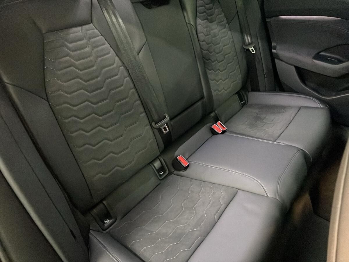 Audi A6 e-tron A6 Avant e-tron performance Pano LED LM 21" B&O Wärmepumpe