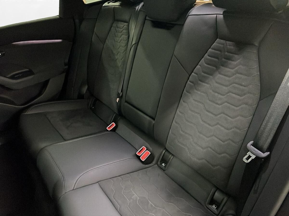 Audi A6 e-tron A6 Avant e-tron performance Pano LED LM 21" B&O Wärmepumpe