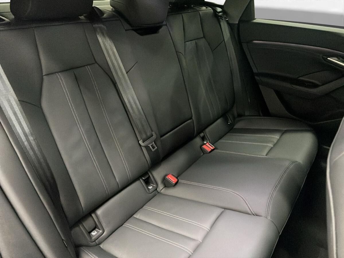 Audi e-tron Sportback performance AHK Pano LED LM 20" Navi ACC 360°