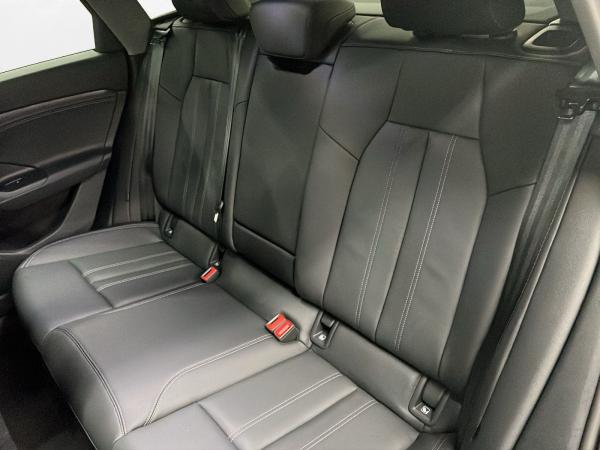 Audi e-tron Sportback performance AHK Pano LED LM 20" Navi ACC 360°