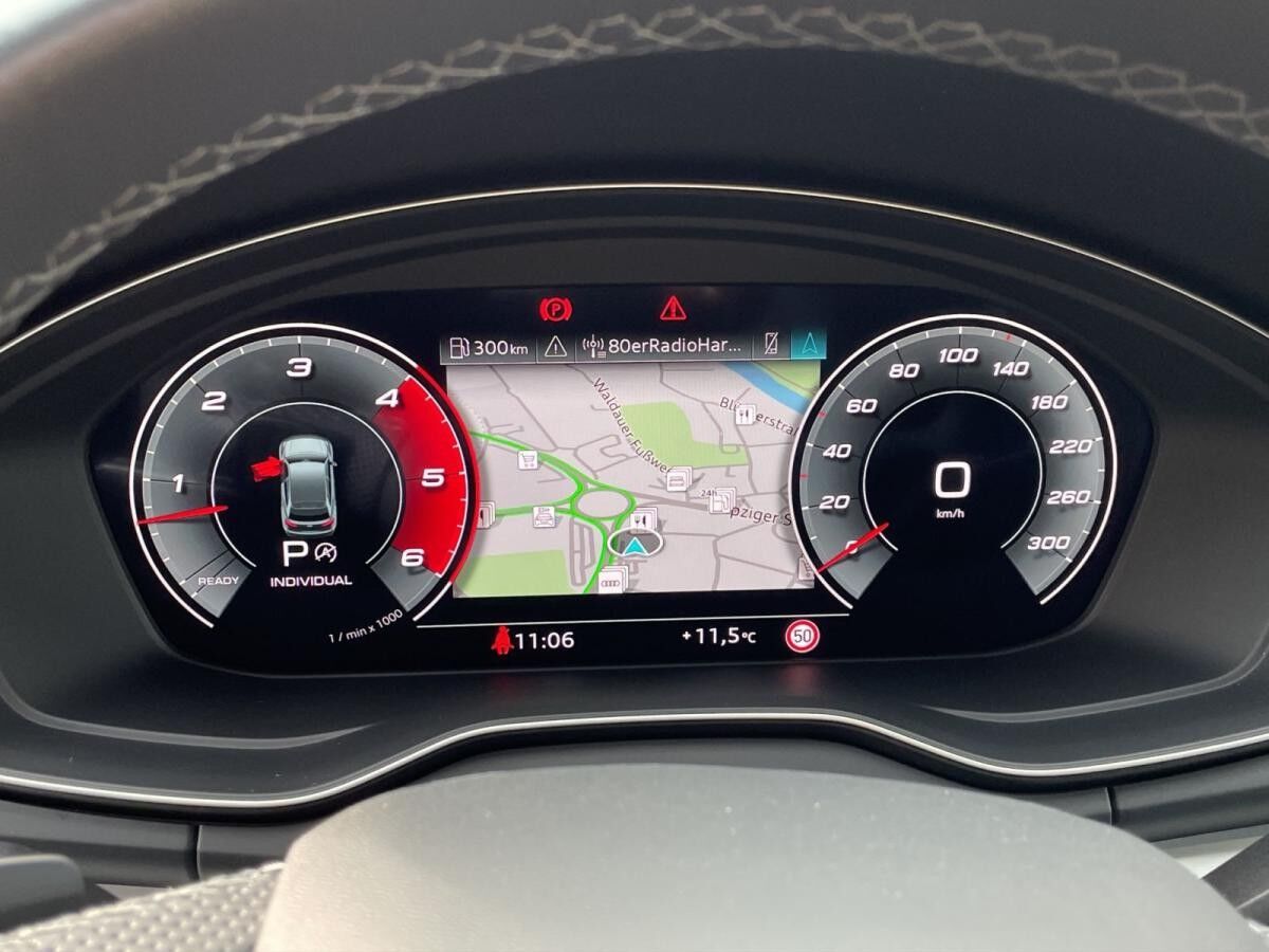 Audi SQ5 3.0 TDI quattro LED Navi PDC+ AHK Alcantara