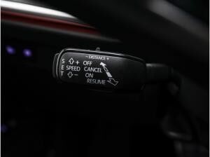 Skoda Elroq RS Lounge AHK Navi Kamera Wärmepumpe 360°