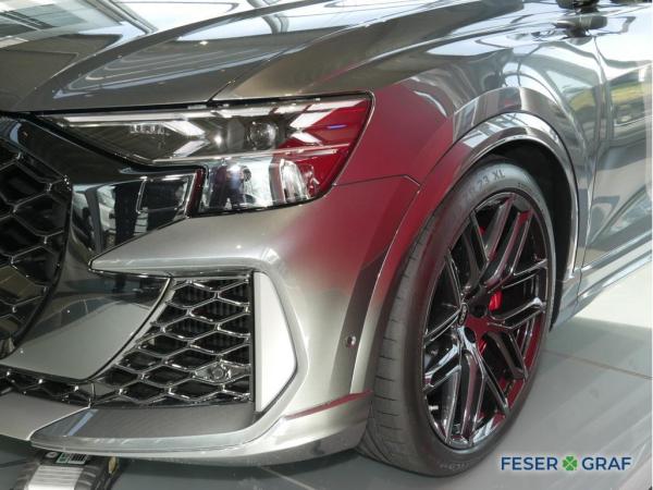 Audi RS Q8 SUV performance tiptronic