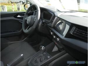 Audi A1 Sportback 30 TFSI S tronic LED GRA