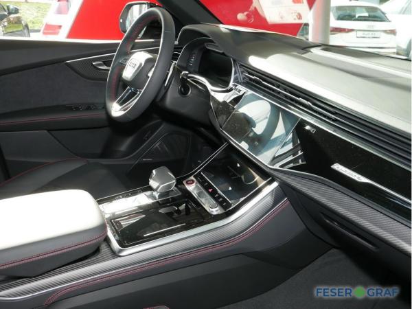 Audi RS Q8 SUV performance tiptronic